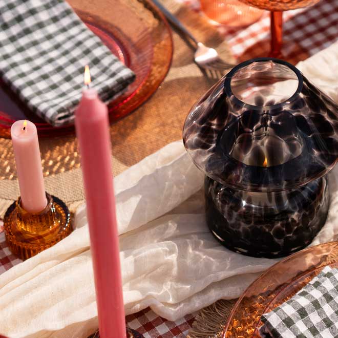 Nordic Noir refillable candle lamp set for minimalist decor fans
