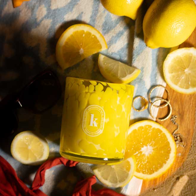 Vespa brightening limited edition 2-wick candle